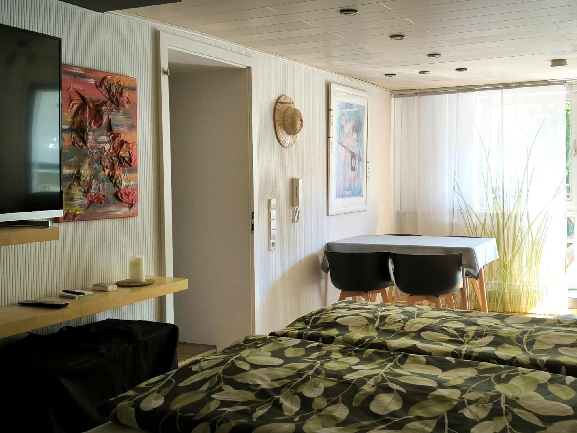 Apartment Gabriele Sinsheim Ngoại thất bức ảnh
